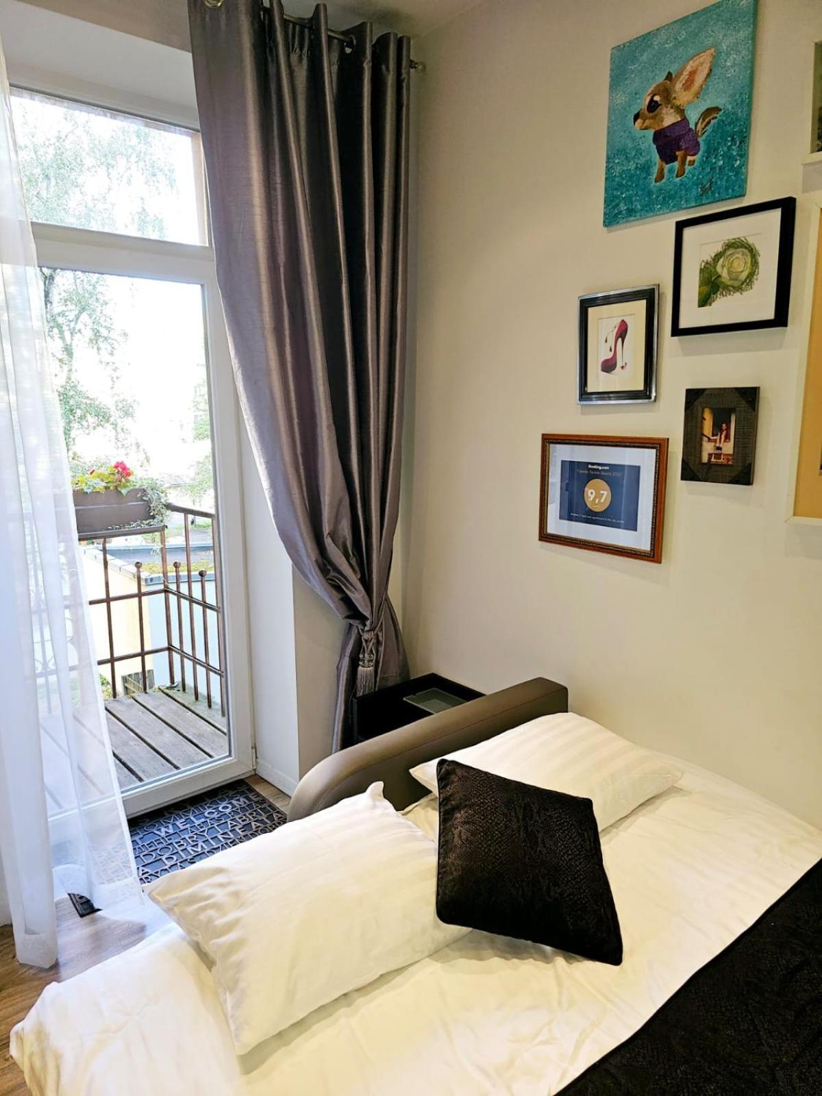 Modern 2 Bedroom Apartment In The City Centre リガ エクステリア 写真