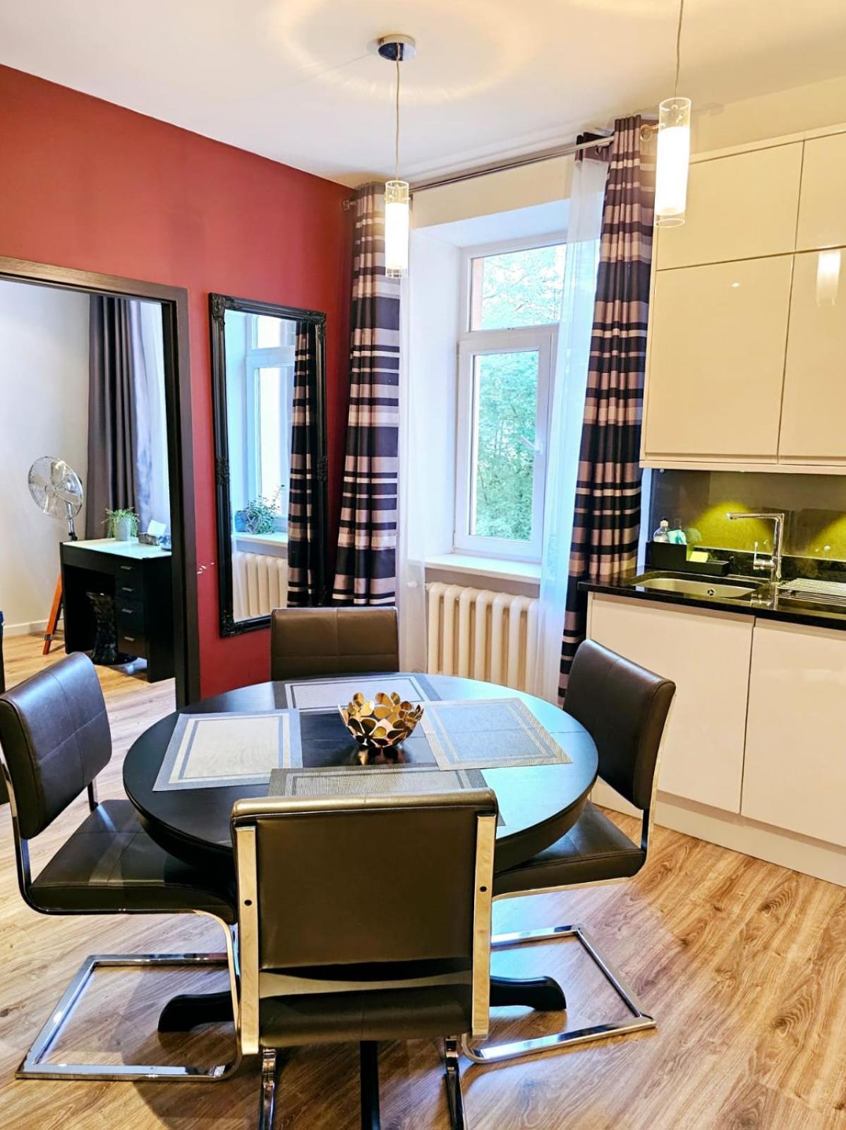 Modern 2 Bedroom Apartment In The City Centre リガ エクステリア 写真